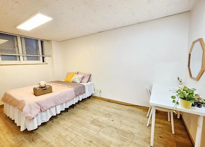 Station Rosehouse Apartment *