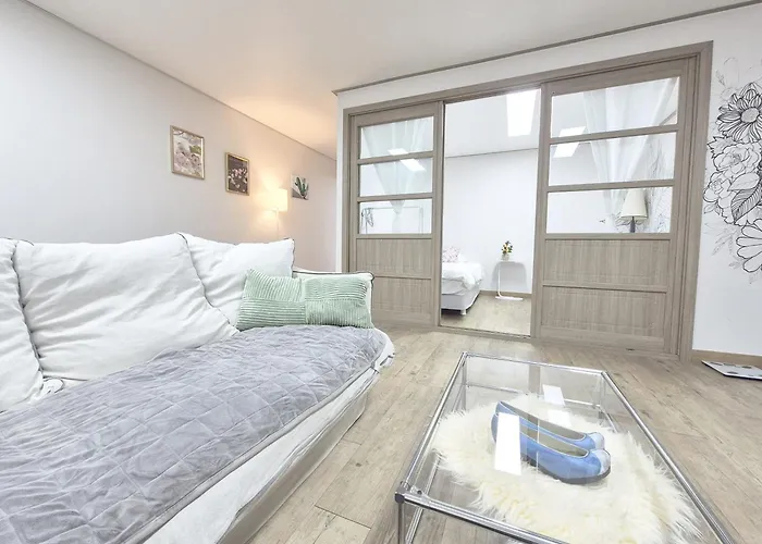 Station Rosehouse Apartment *